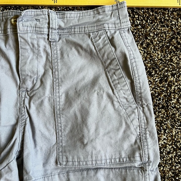 A New Day Gray Cargo Shorts with Structured Waistband - Picture 2 of 6